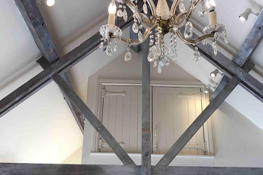 Villa Secluded Romantic Cotswolds Barn - Sleeps 2 To 4 - Near Cirencester - Dog Friendly Kemble Exterior foto